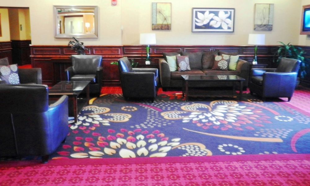 Doubletree By Hilton Neenah Bagian luar foto